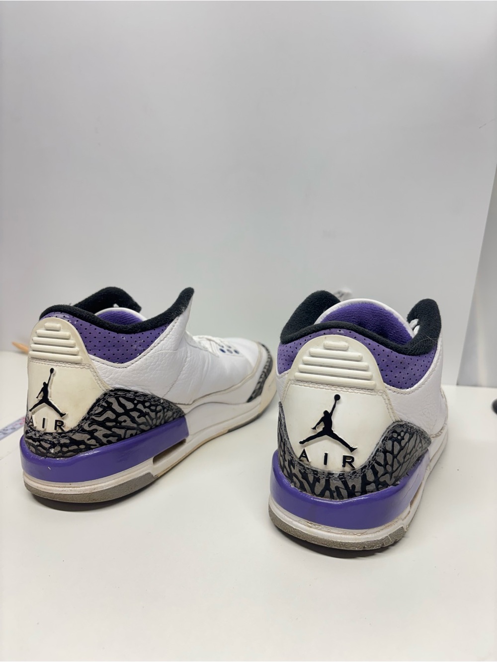 Air Jordan 3 Retro (Grade School) "Dark Iris" size 5Y